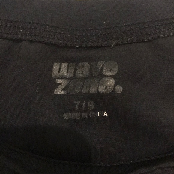Rash guard wave zone swim shirt EUC sz 7/8 - Picture 2 of 6
